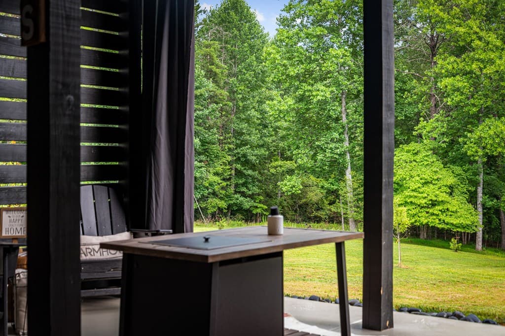 135 Rolling Hills Drive, Morganton GA 30560 - Photo