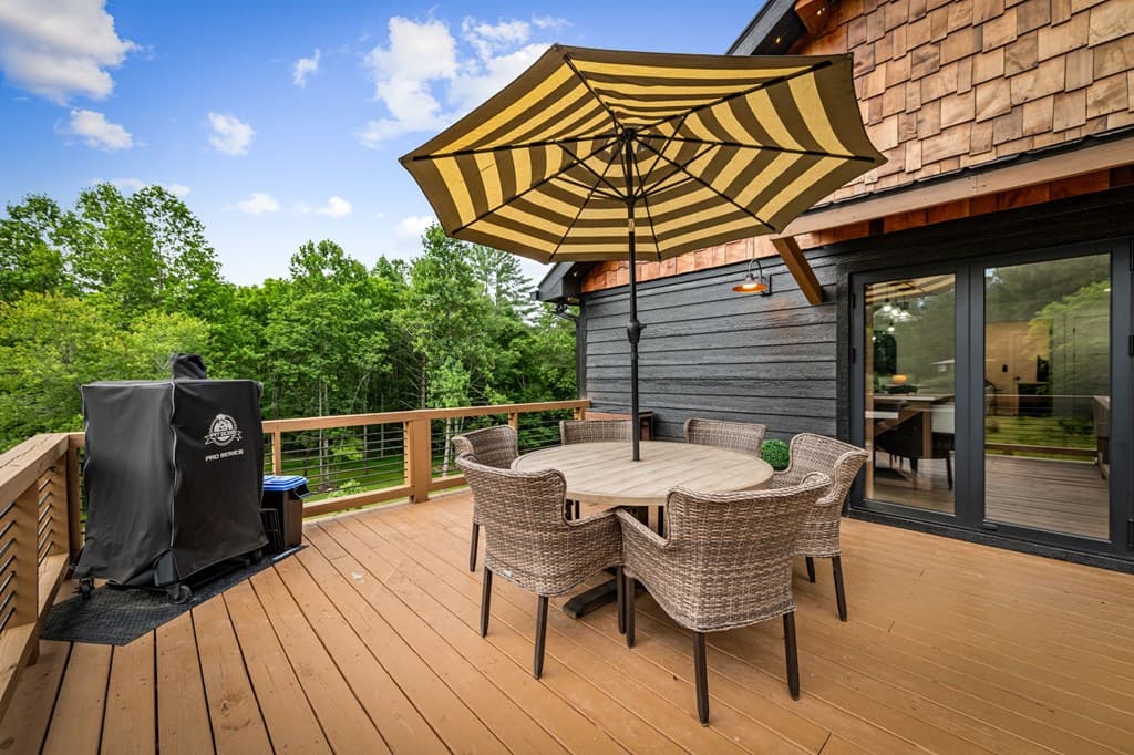 135 Rolling Hills Drive, Morganton GA 30560 - Photo