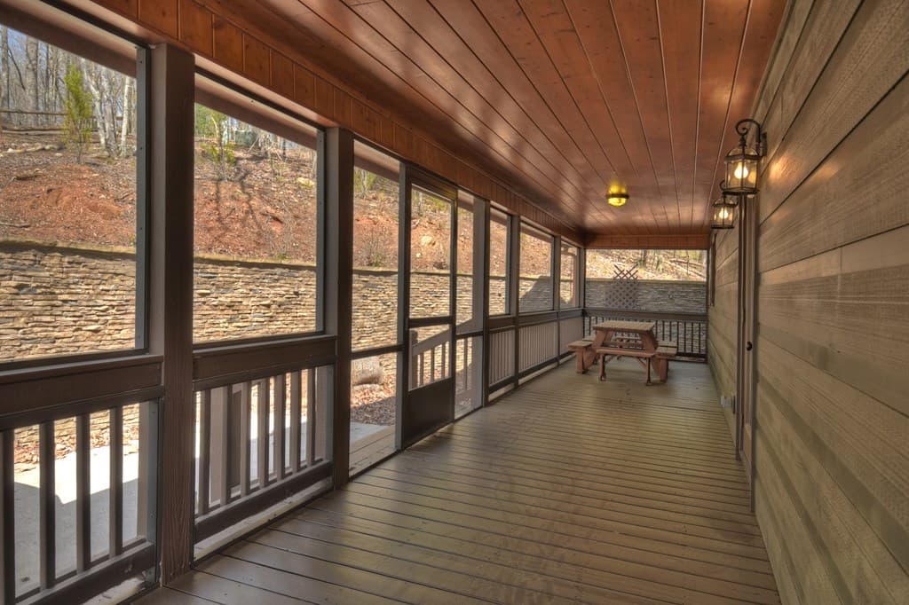 486 Henderson Lane, Mineral Bluff GA 30559 - Photo