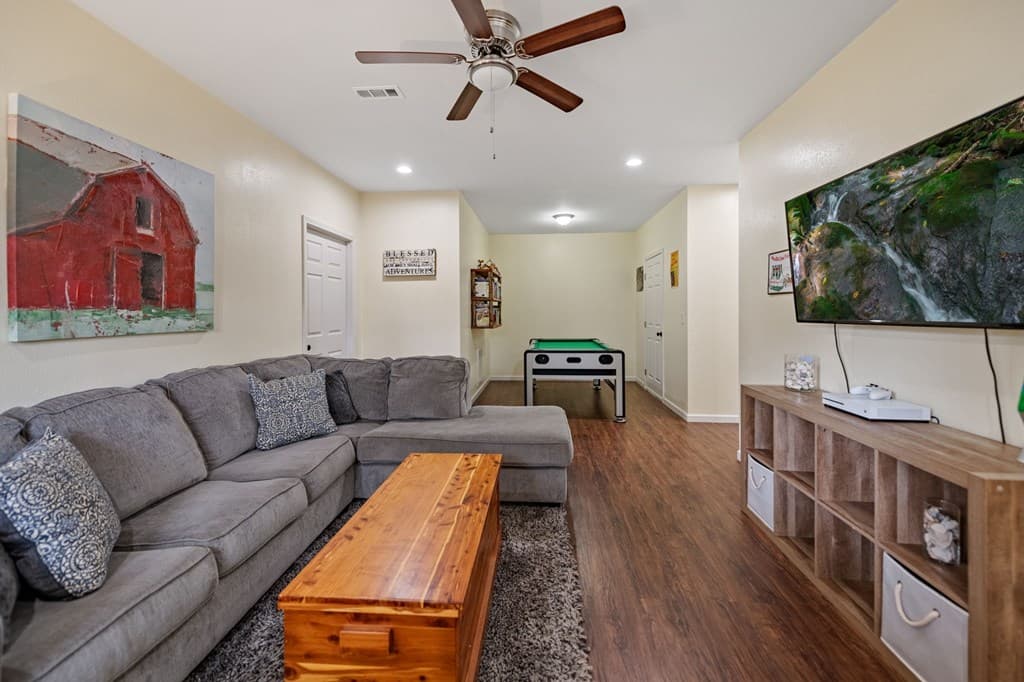 6 Gilliam Road, Mineral Bluff GA 30559 - Photo