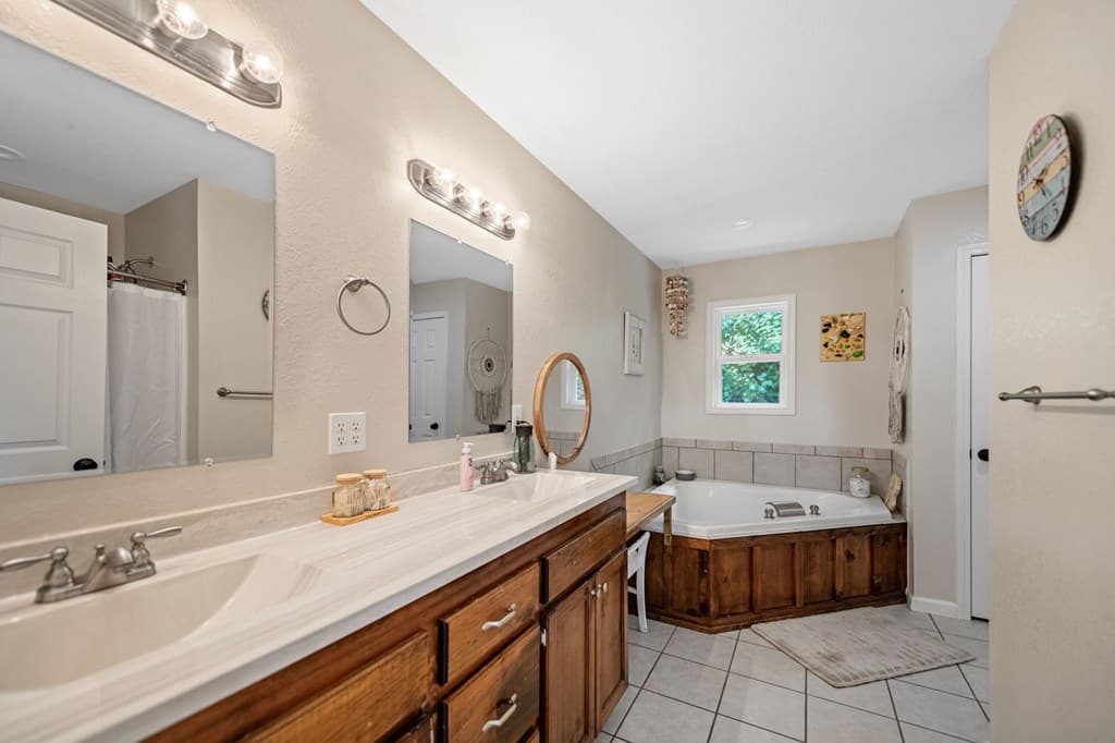 6 Gilliam Road, Mineral Bluff GA 30559 - Photo