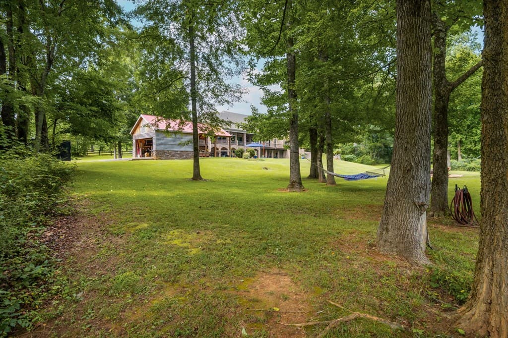 456 E Valley Road, Rydal GA 30171 - Photo