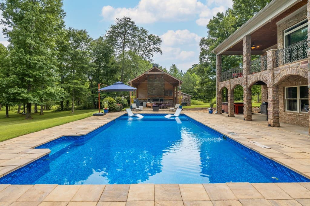 456 E Valley Road, Rydal GA 30171 - Photo