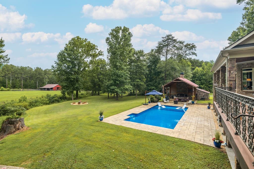 456 E Valley Road, Rydal GA 30171 - Photo