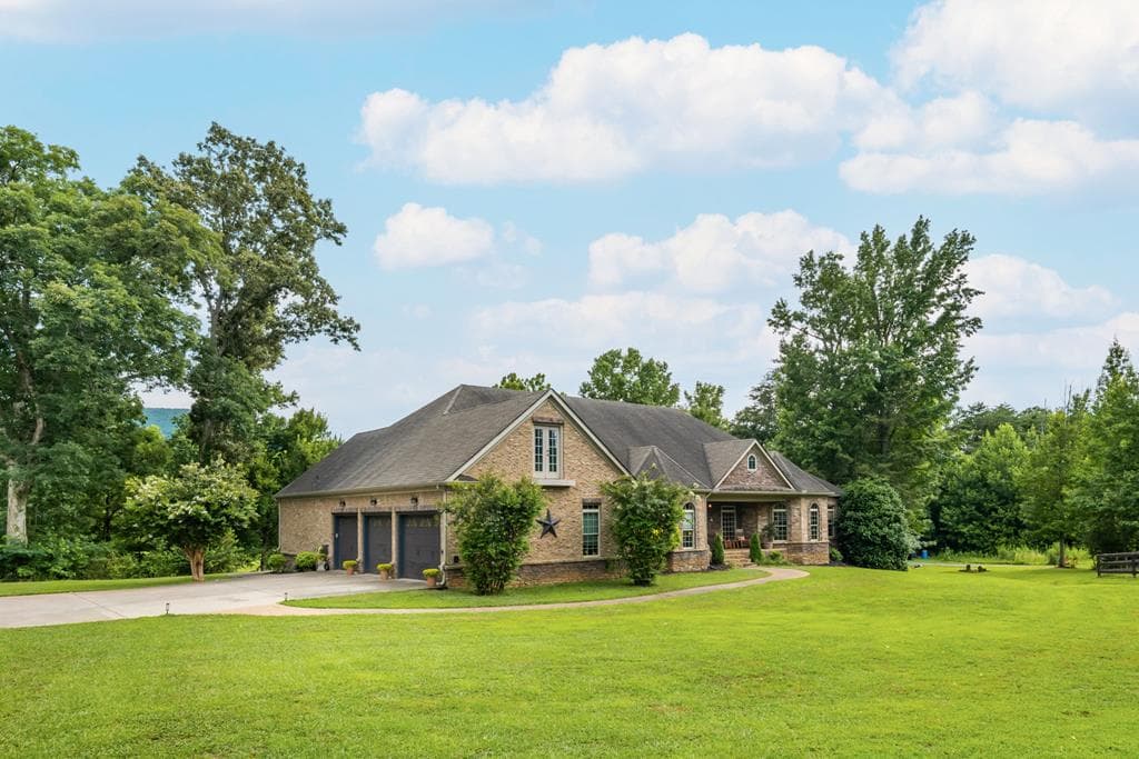 456 E Valley Road, Rydal GA 30171 - Primary photo