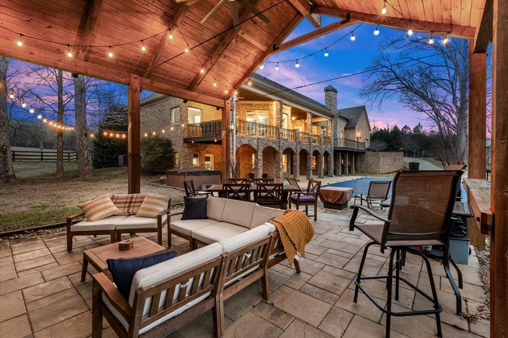 456 E Valley Road, Rydal GA 30171 - Photo