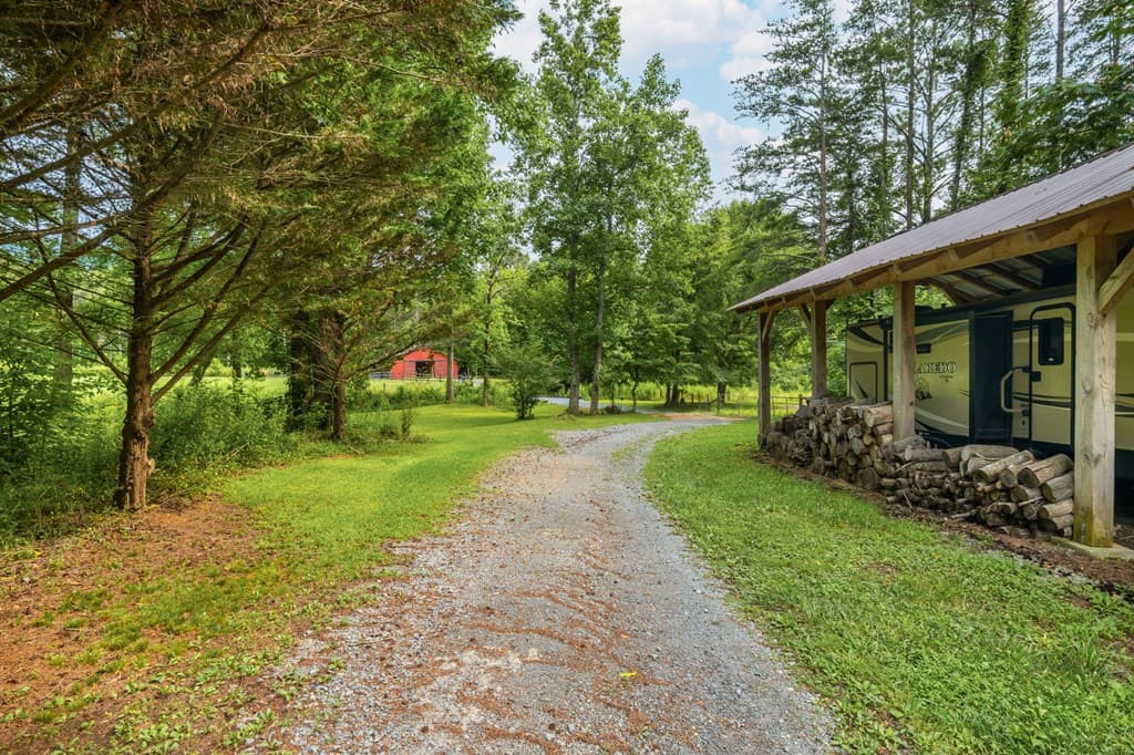 456 E Valley Road, Rydal GA 30171 - Photo