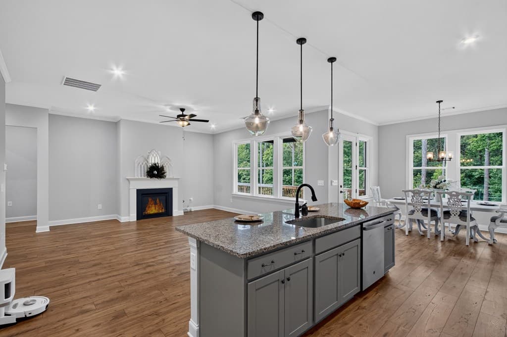272 Linger Longer Drive, Ellijay GA 30540 - Photo