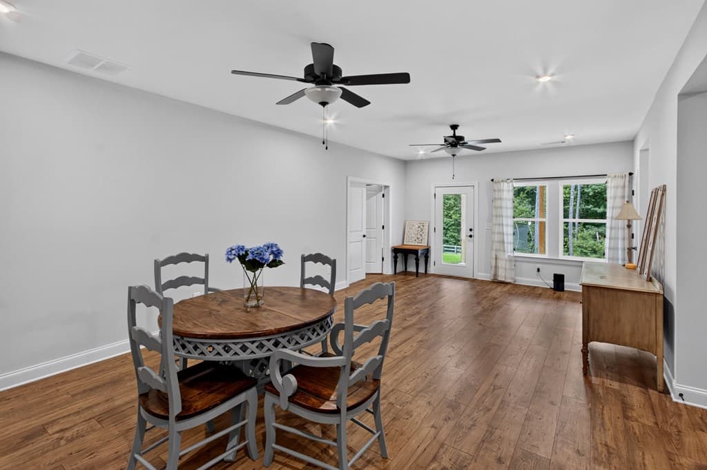 272 Linger Longer Drive, Ellijay GA 30540 - Photo
