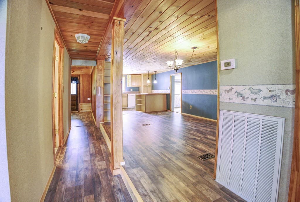 504 Isabella Avenue, Copperhill TN 37317 - Photo