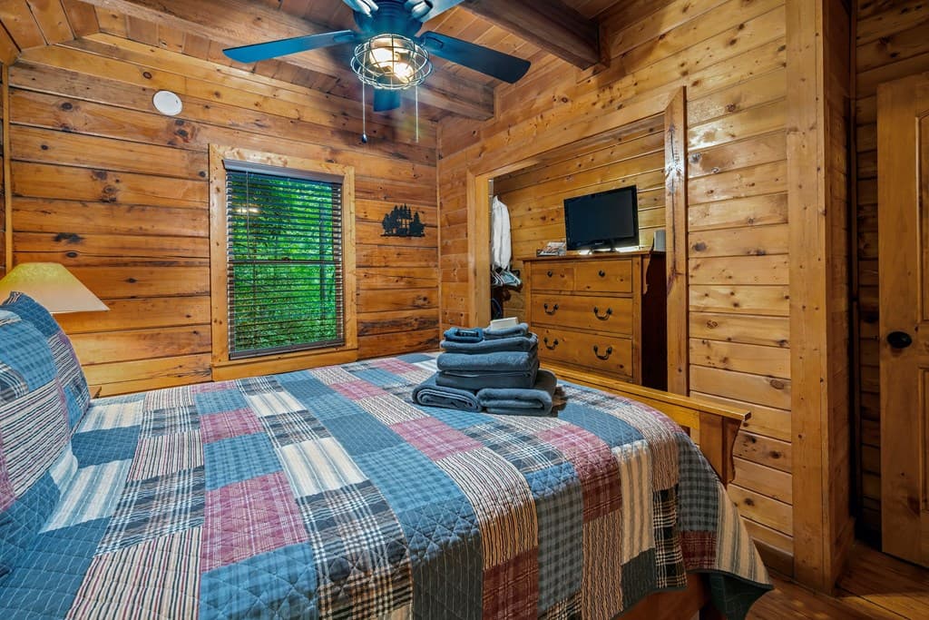 341 Valley View Road, Ellijay GA 30536 - Photo