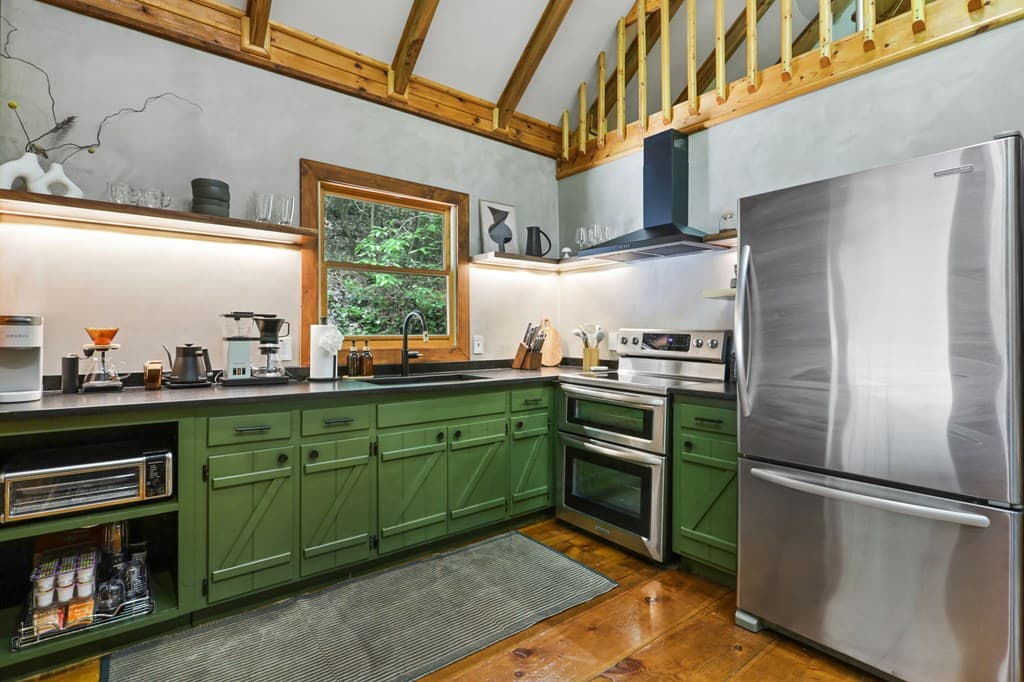 189 Cherry Lake Drive, Blue Ridge GA 30513 - Photo