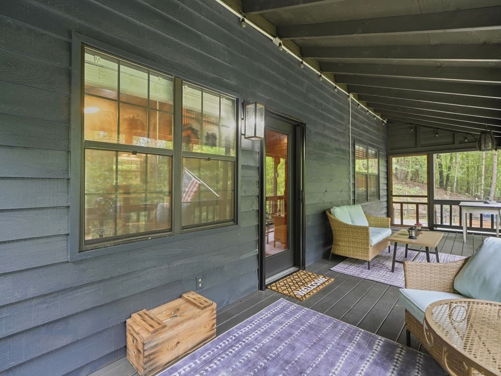 220 Oak Loop, Mineral Bluff GA 30559 - Photo