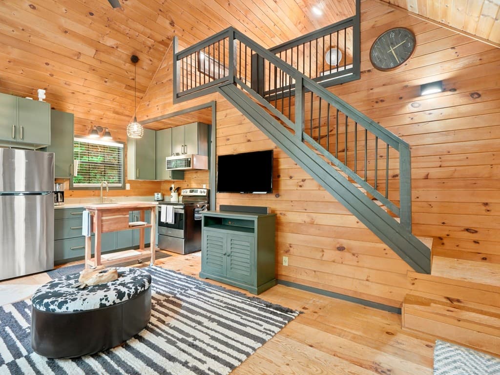 220 Oak Loop, Mineral Bluff GA 30559 - Photo