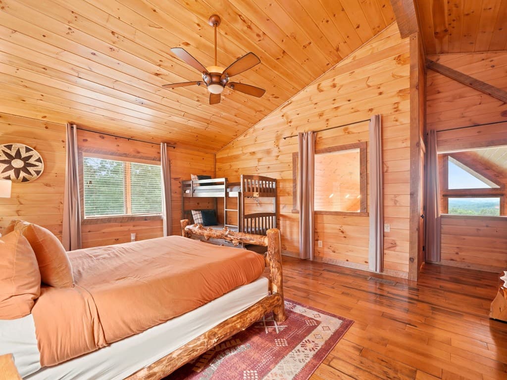 516 Endless View Road, Mineral Bluff GA 30559 - Photo