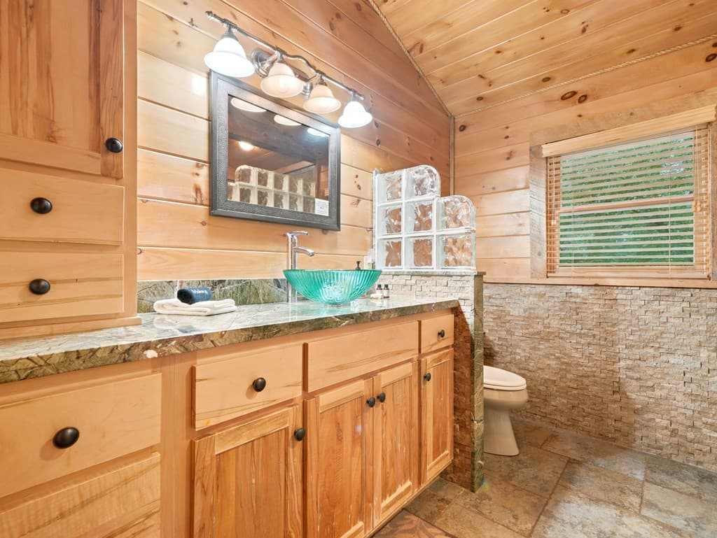 516 Endless View Road, Mineral Bluff GA 30559 - Photo
