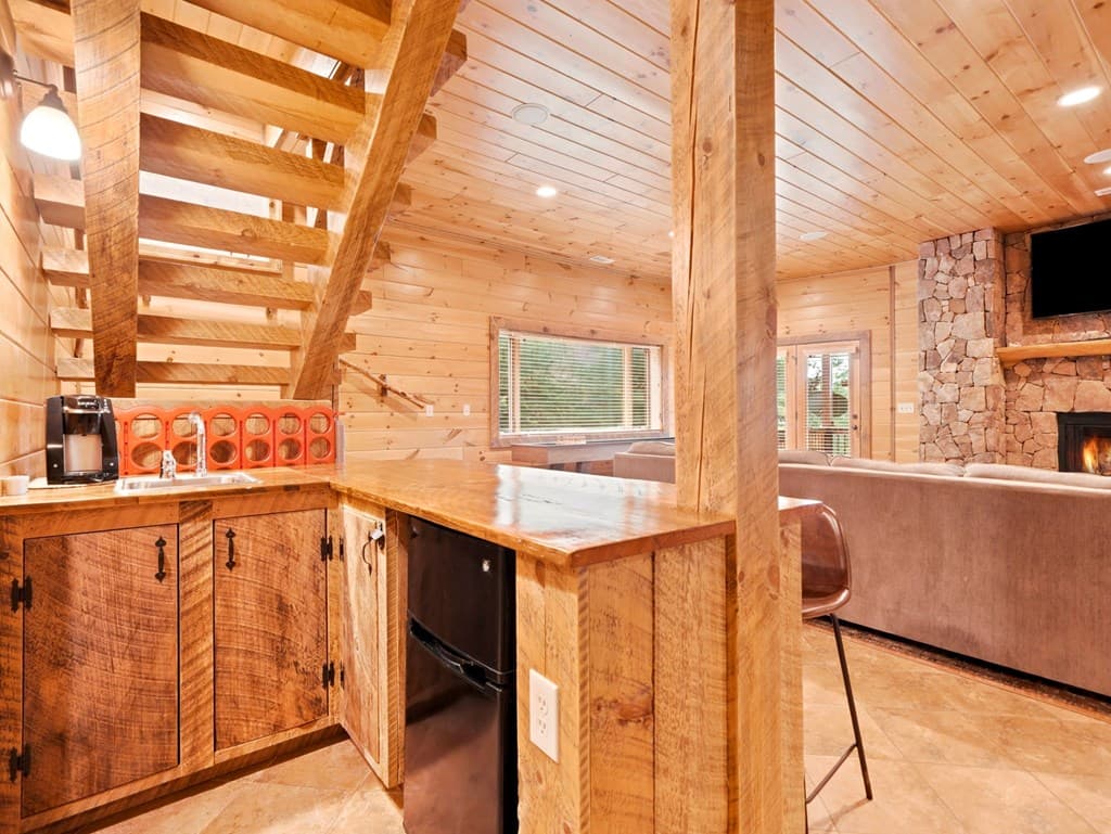 516 Endless View Road, Mineral Bluff GA 30559 - Photo
