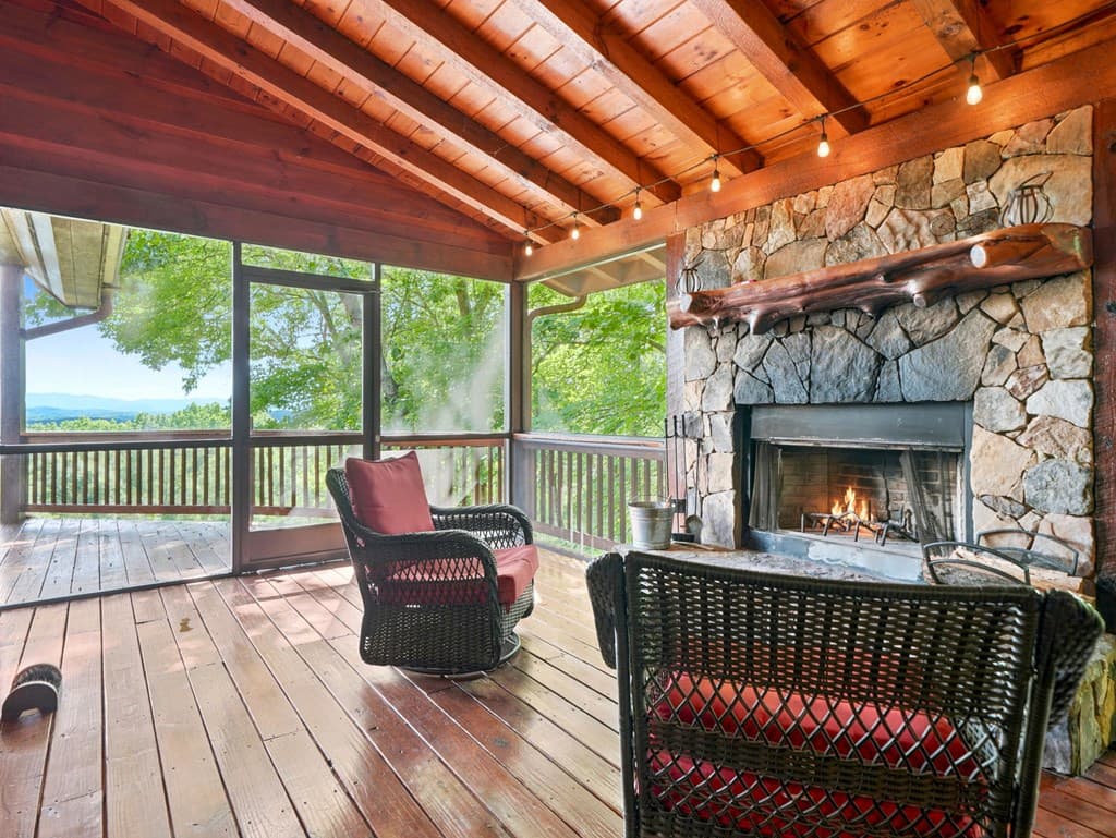 516 Endless View Road, Mineral Bluff GA 30559 - Photo