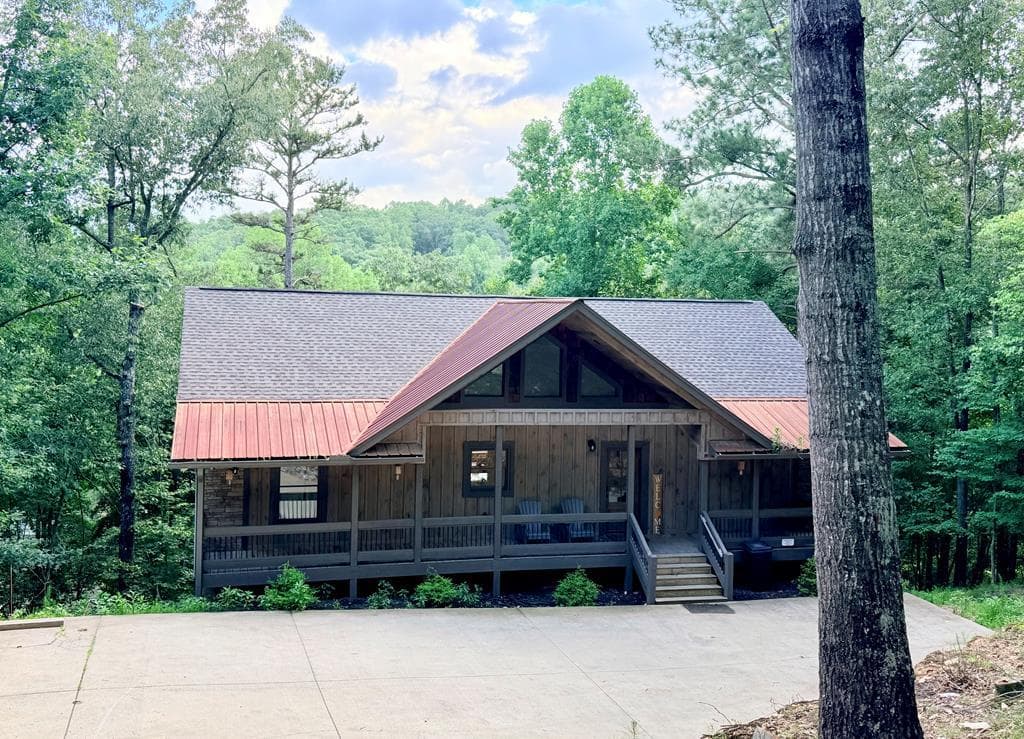 65 Dawn Lane, Ellijay GA 30540 - Primary photo