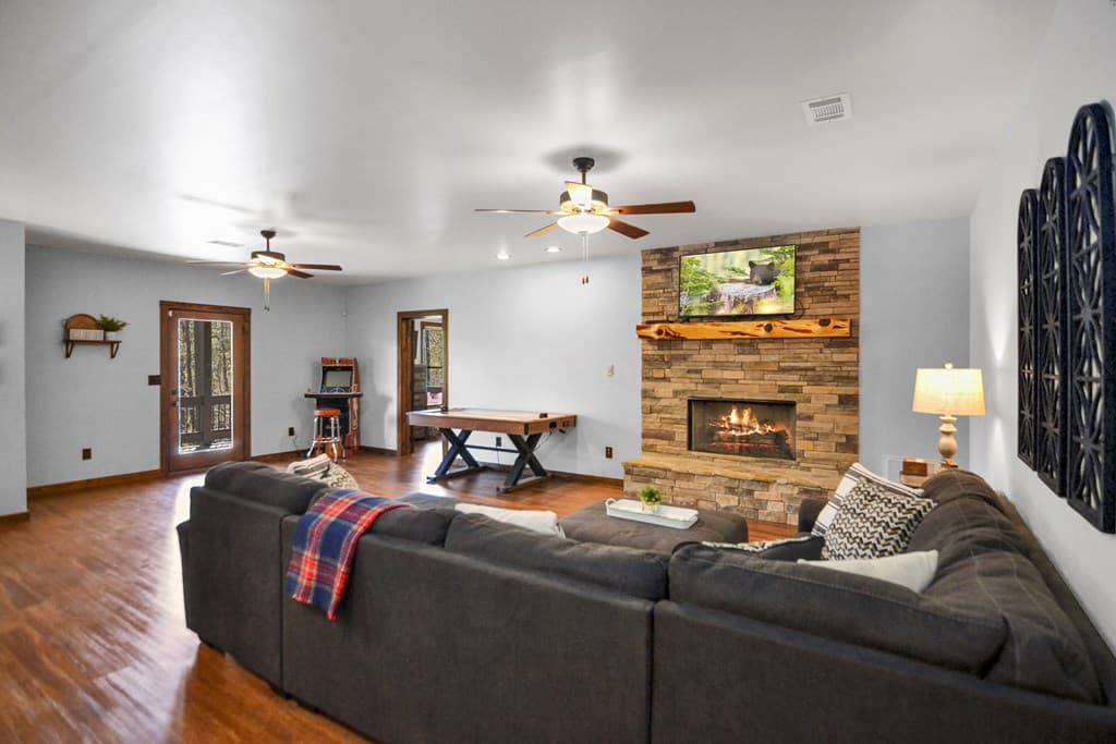 65 Dawn Lane, Ellijay GA 30540 - Photo