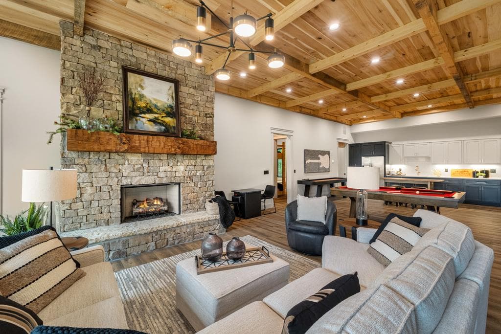 44 Staurolite Mountain Road, Blue Ridge GA 30513 - Photo