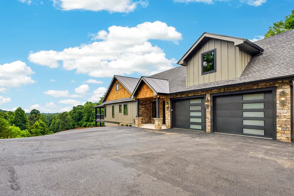 44 Staurolite Mountain Road, Blue Ridge GA 30513 - Photo