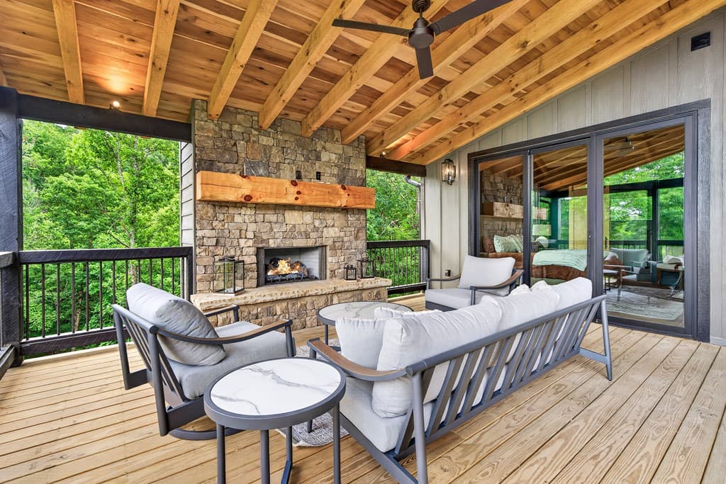 44 Staurolite Mountain Road, Blue Ridge GA 30513 - Photo