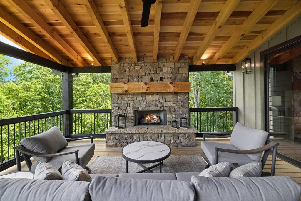 44 Staurolite Mountain Road, Blue Ridge GA 30513 - Photo