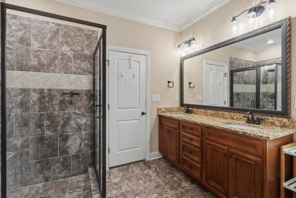 64 Blandwood Dr., Cartersville GA 30120 - Photo