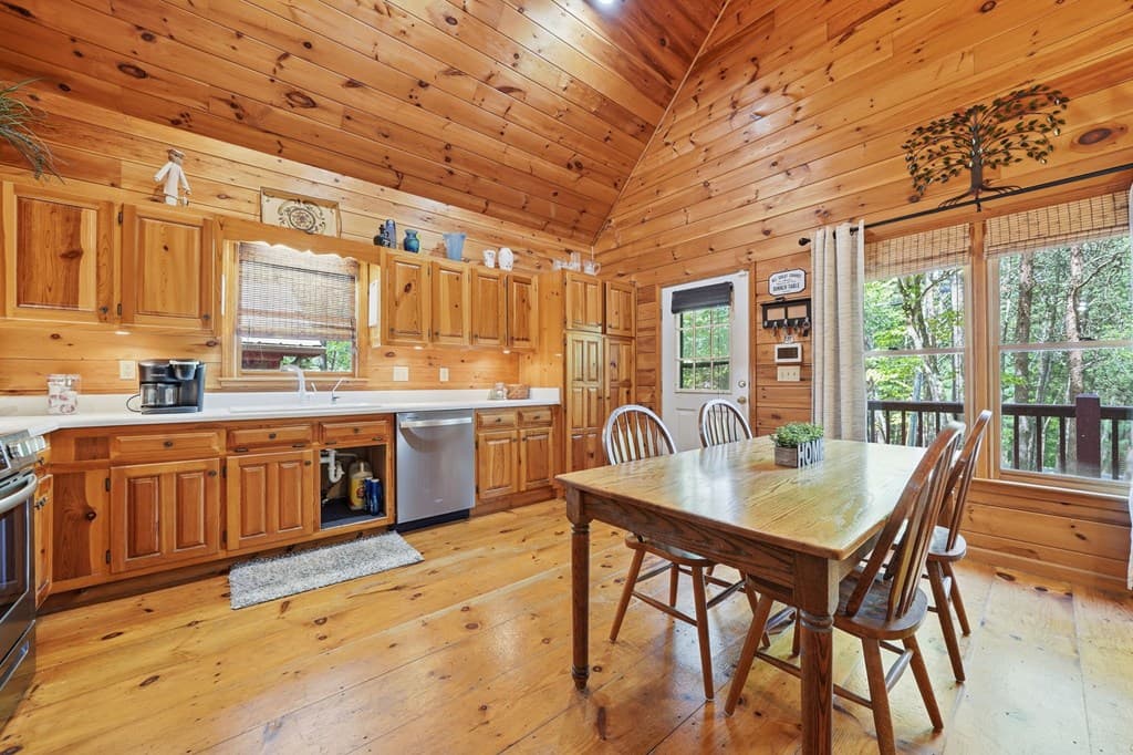105 Blackberry Falls Court, Ellijay GA 30536 - Photo