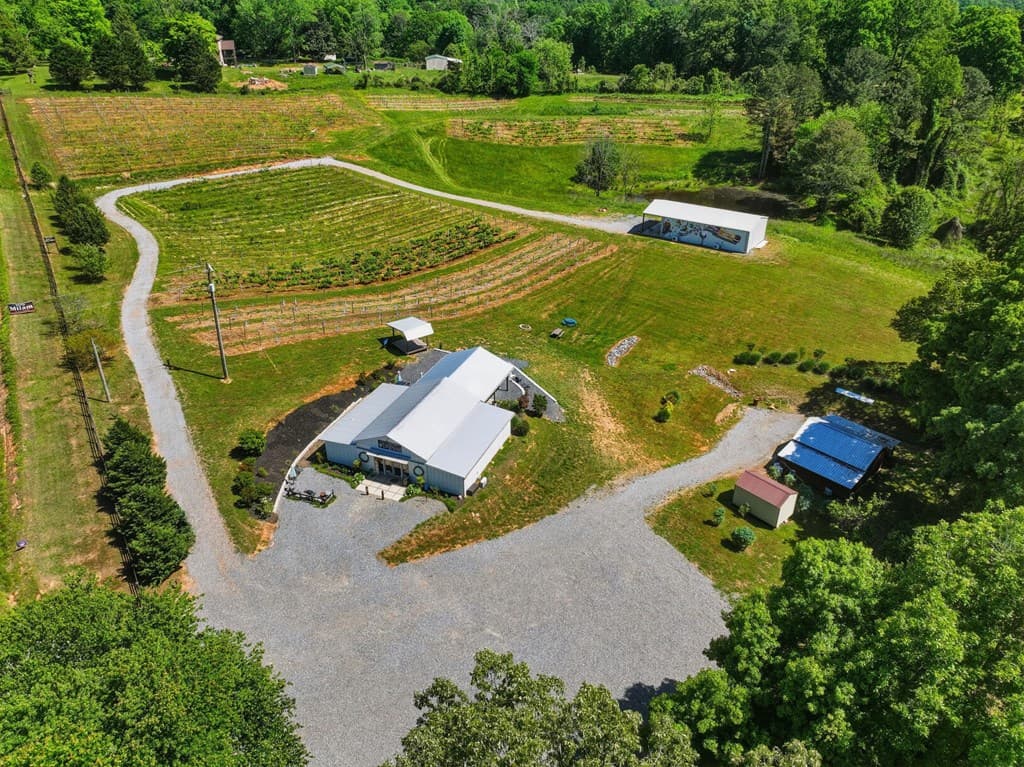 2317 Hwy 382, Ellijay GA 30540 - Photo