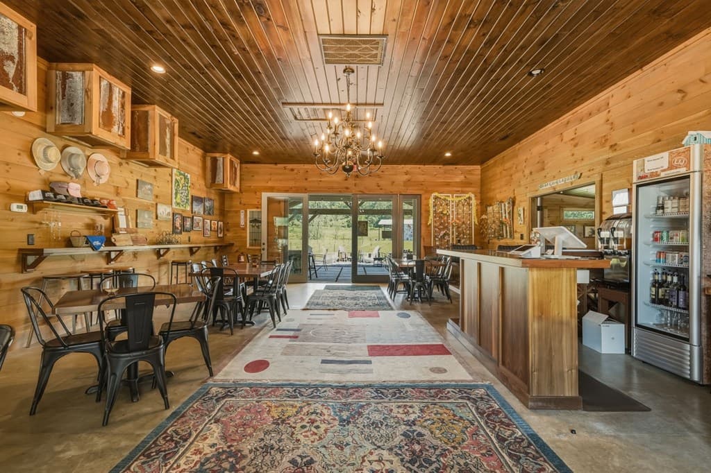 2317 Hwy 382, Ellijay GA 30540 - Photo