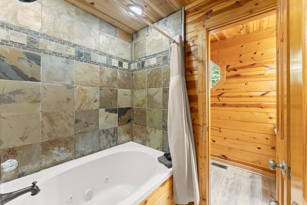 457 Old Cherokee Road, Cleveland GA 30528 - Photo