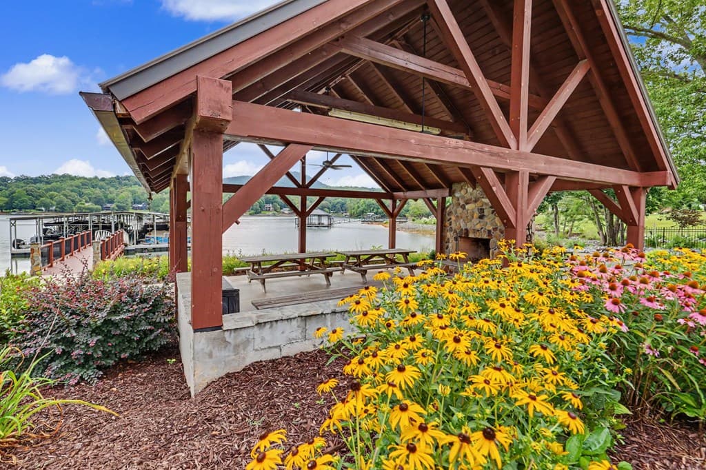 903 Elf School Road, Hayesville NC 28904 - Photo