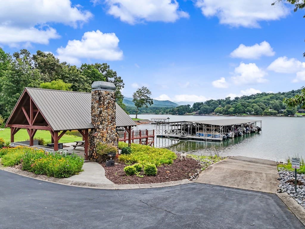 903 Elf School Road, Hayesville NC 28904 - Photo