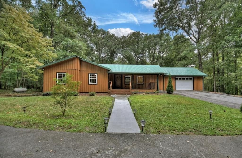 1843 Old Mobile Road, Mccaysville GA 30555 - Photo
