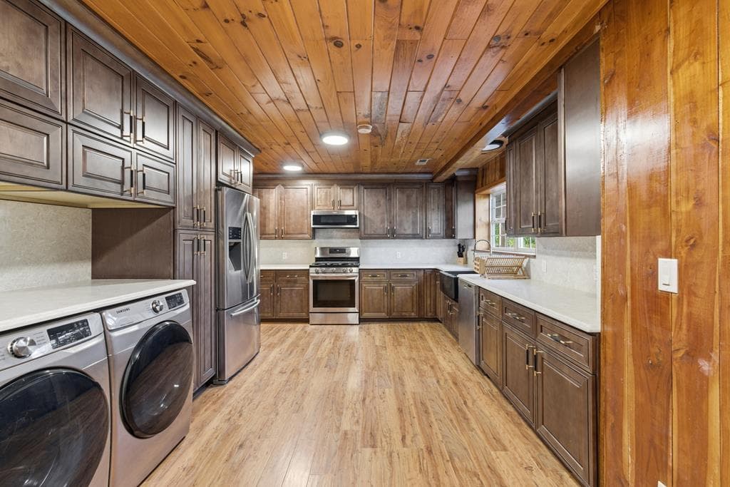 1843 Old Mobile Road, Mccaysville GA 30555 - Photo