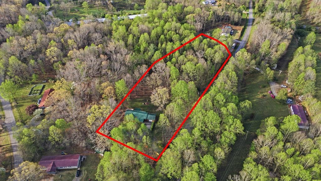 1843 Old Mobile Road, Mccaysville GA 30555 - Photo