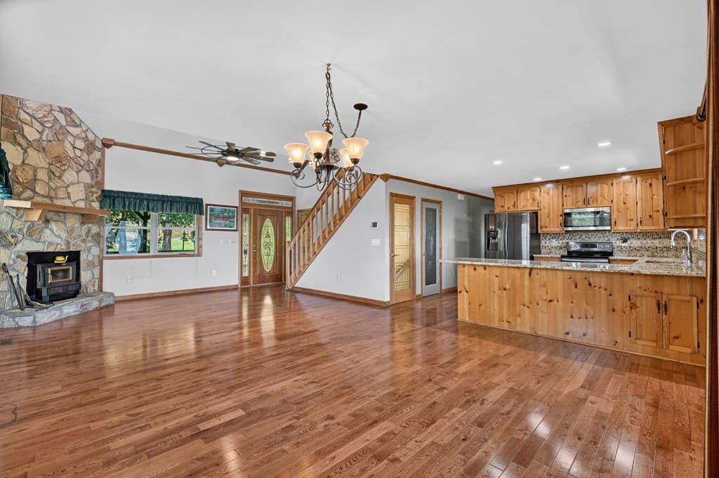 55 Beauregards Knob, Ellijay GA 30536 - Photo
