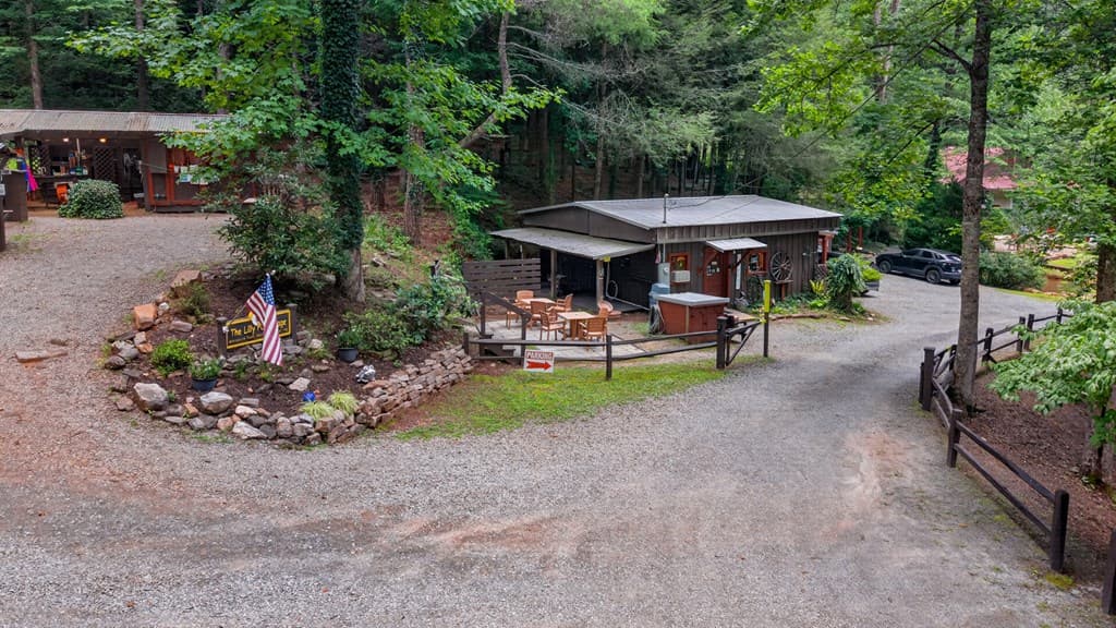 24 Adelaide Drive, Blue Ridge GA 30513 - Photo