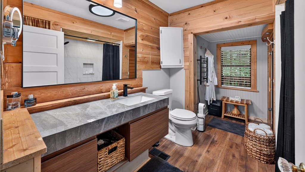 24 Adelaide Drive, Blue Ridge GA 30513 - Photo
