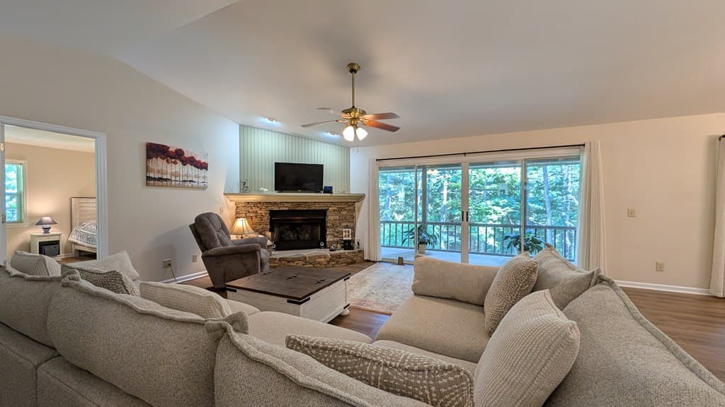 5302 Summerwood Lane, Young Harris GA 30582 - Photo