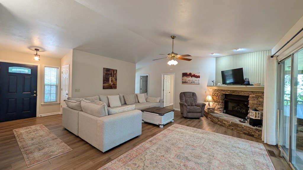 5302 Summerwood Lane, Young Harris GA 30582 - Photo