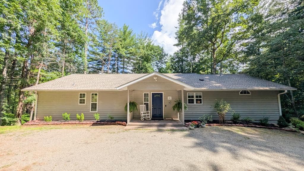 5302 Summerwood Lane, Young Harris GA 30582 - Primary photo