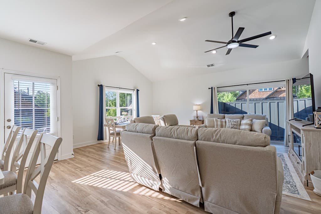 119 Red Cloud Walk, Waleska GA 30183 - Photo