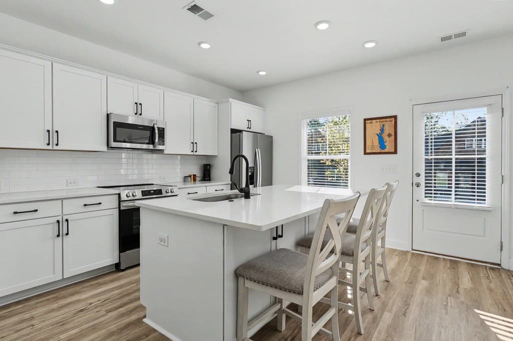 119 Red Cloud Walk, Waleska GA 30183 - Photo