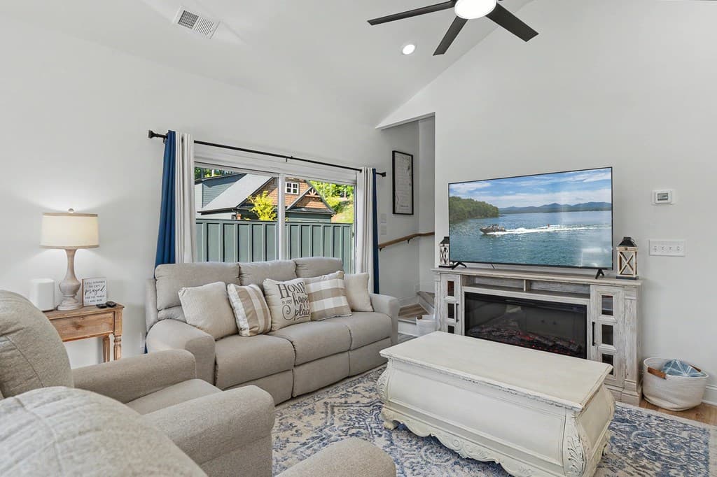 119 Red Cloud Walk, Waleska GA 30183 - Photo