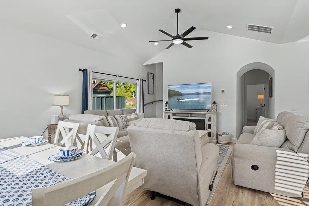 119 Red Cloud Walk, Waleska GA 30183 - Photo