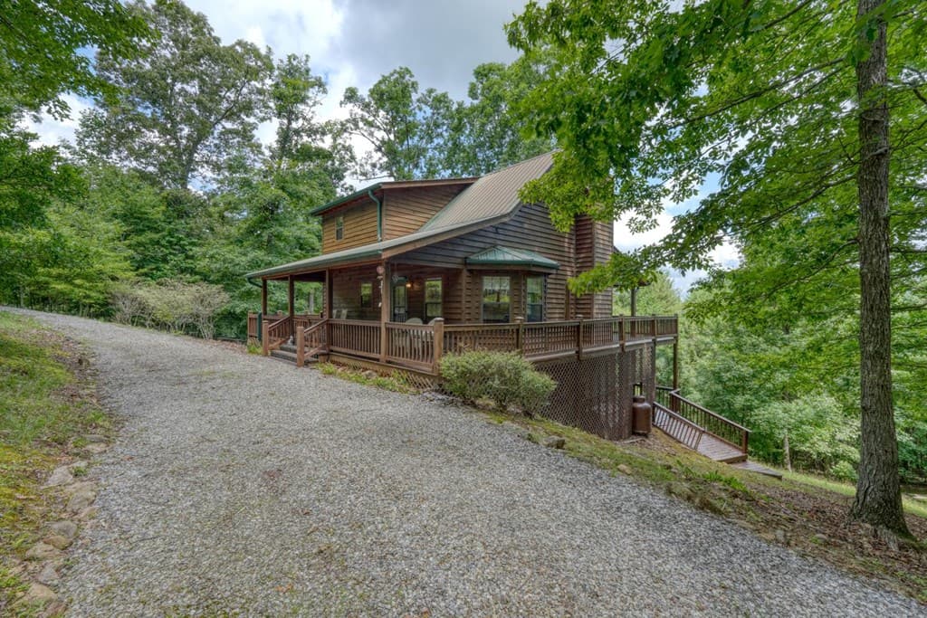 96 Taylors Court, Blairsville GA 30512 - Photo