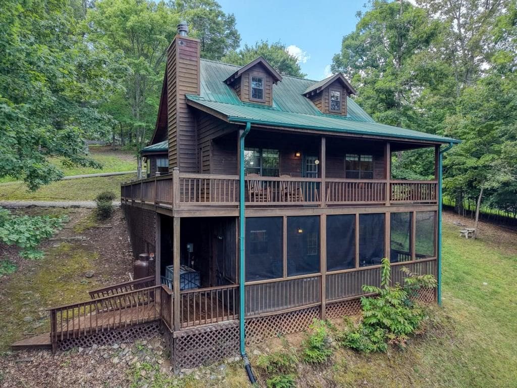96 Taylors Court, Blairsville GA 30512 - Primary photo